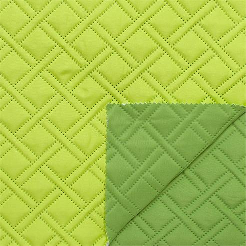 Tela acolchada col. pistacho/verde claro 2,50 ancho 2